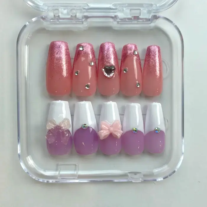 中学2年生・H.Mさんのネイルチップ作品