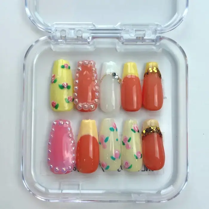 小学4年生・M.Mさんのネイルチップ作品